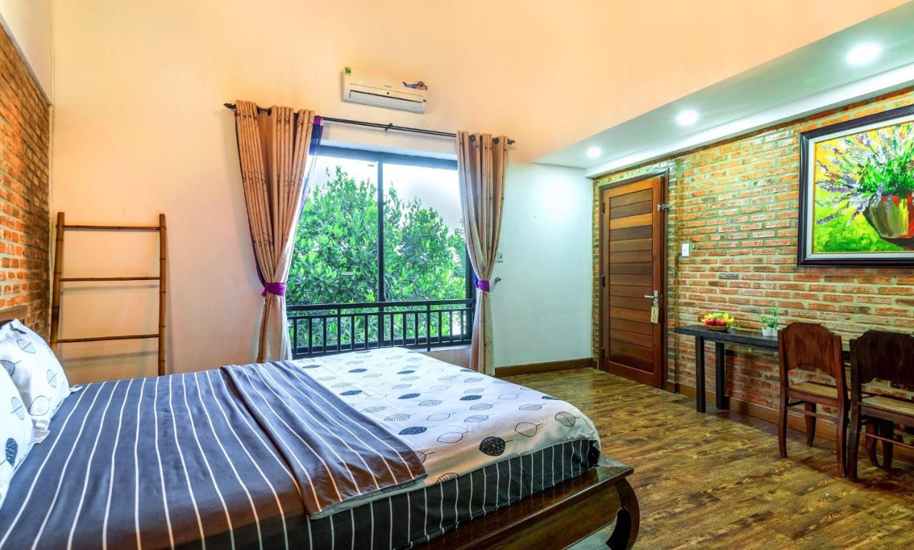 Calm House 2 Hostel Хойан Экстерьер фото