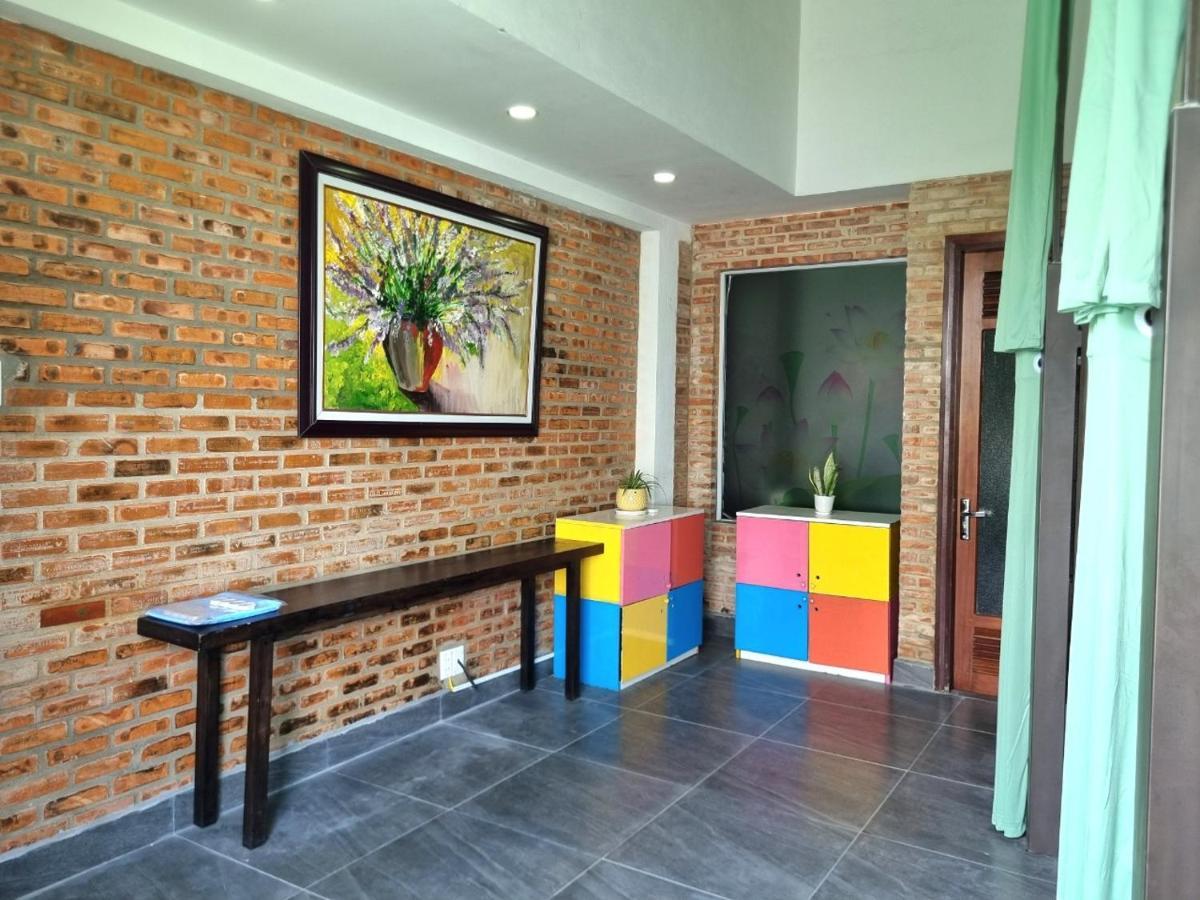 Calm House 2 Hostel Хойан Экстерьер фото