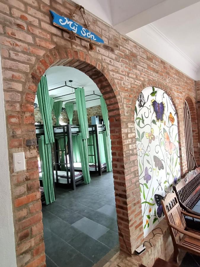 Calm House 2 Hostel Хойан Экстерьер фото
